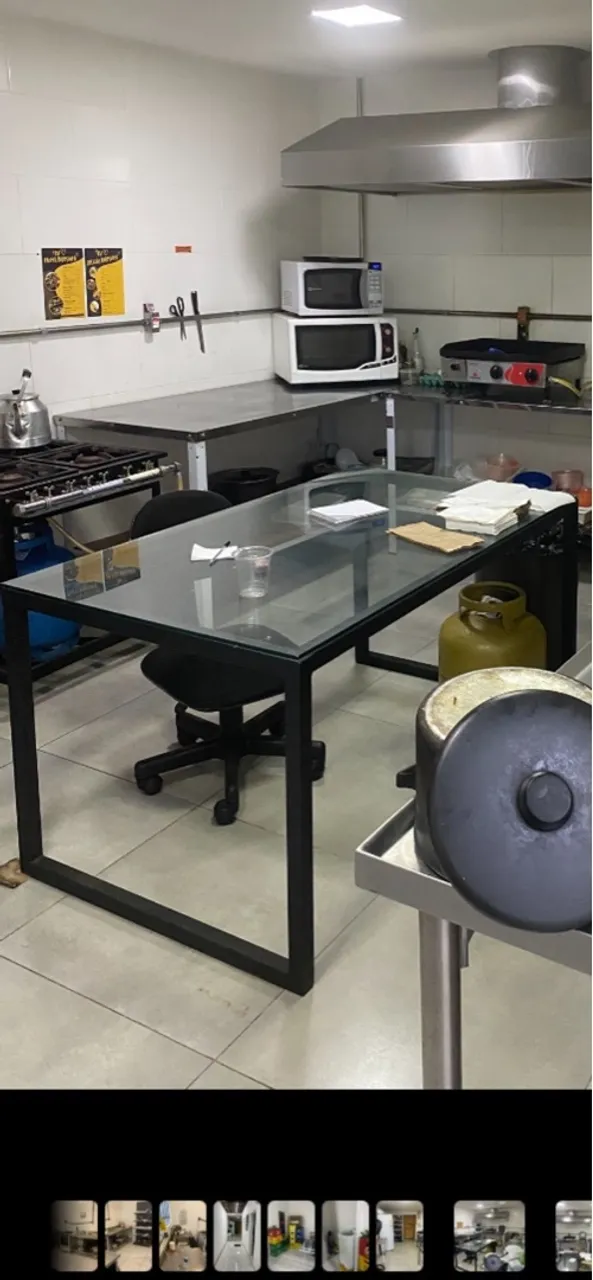 Mesa de ferro com tampo de vidro 4mm