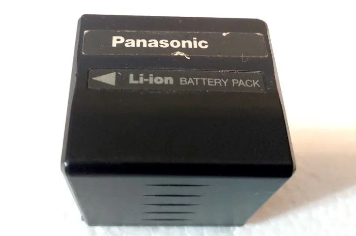 Bateria Panasonic Li-ion CGA-DU21, Original da Filmadora Panasonic e p/Iluminador de Led - Foto 5