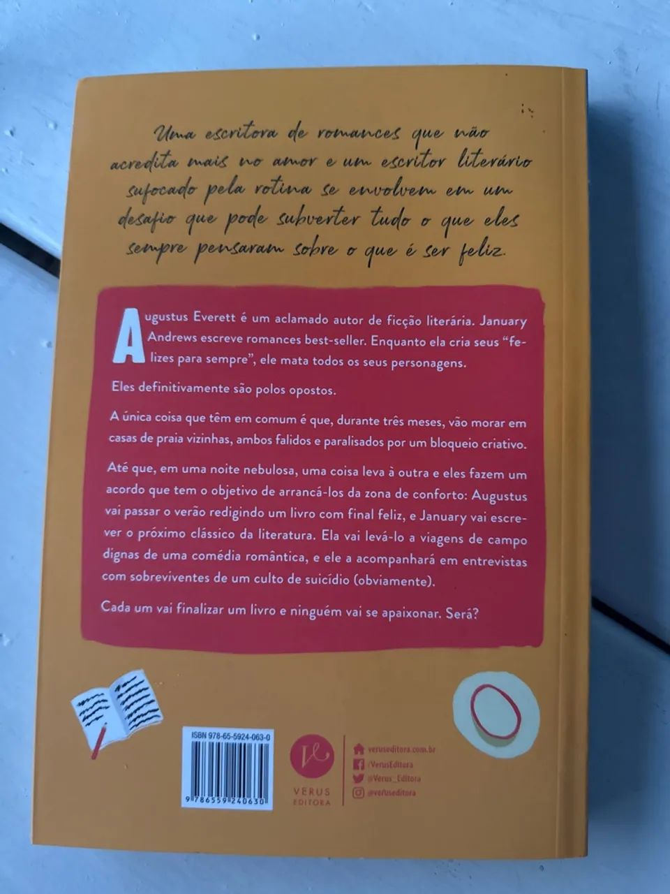 Leitura de Verão - Emily Henry - Foto 2