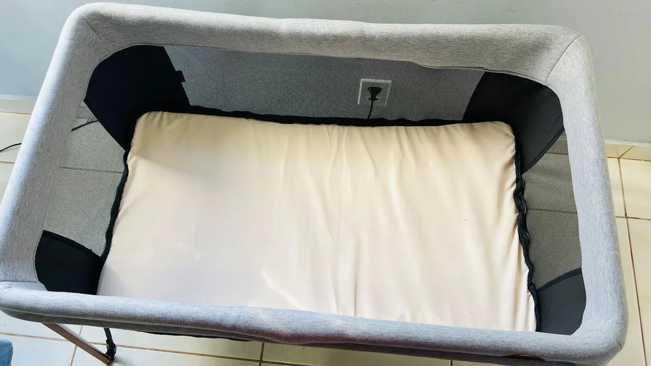 Berço Portátil para Bebê -Maxi cosi - Foto 3