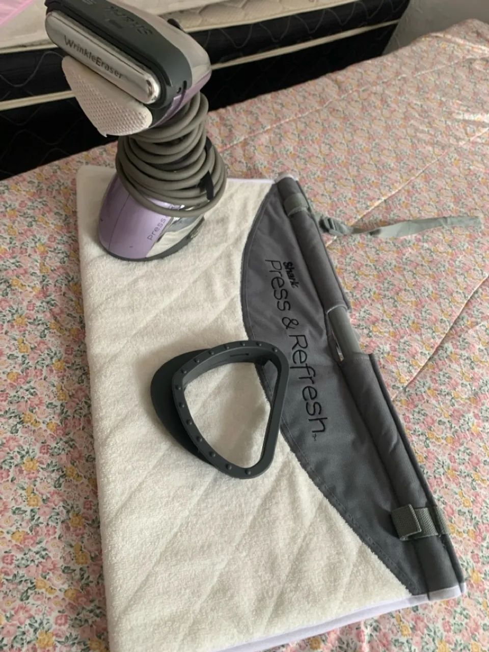 Passador de Roupas a Vapor Shark - Foto 3