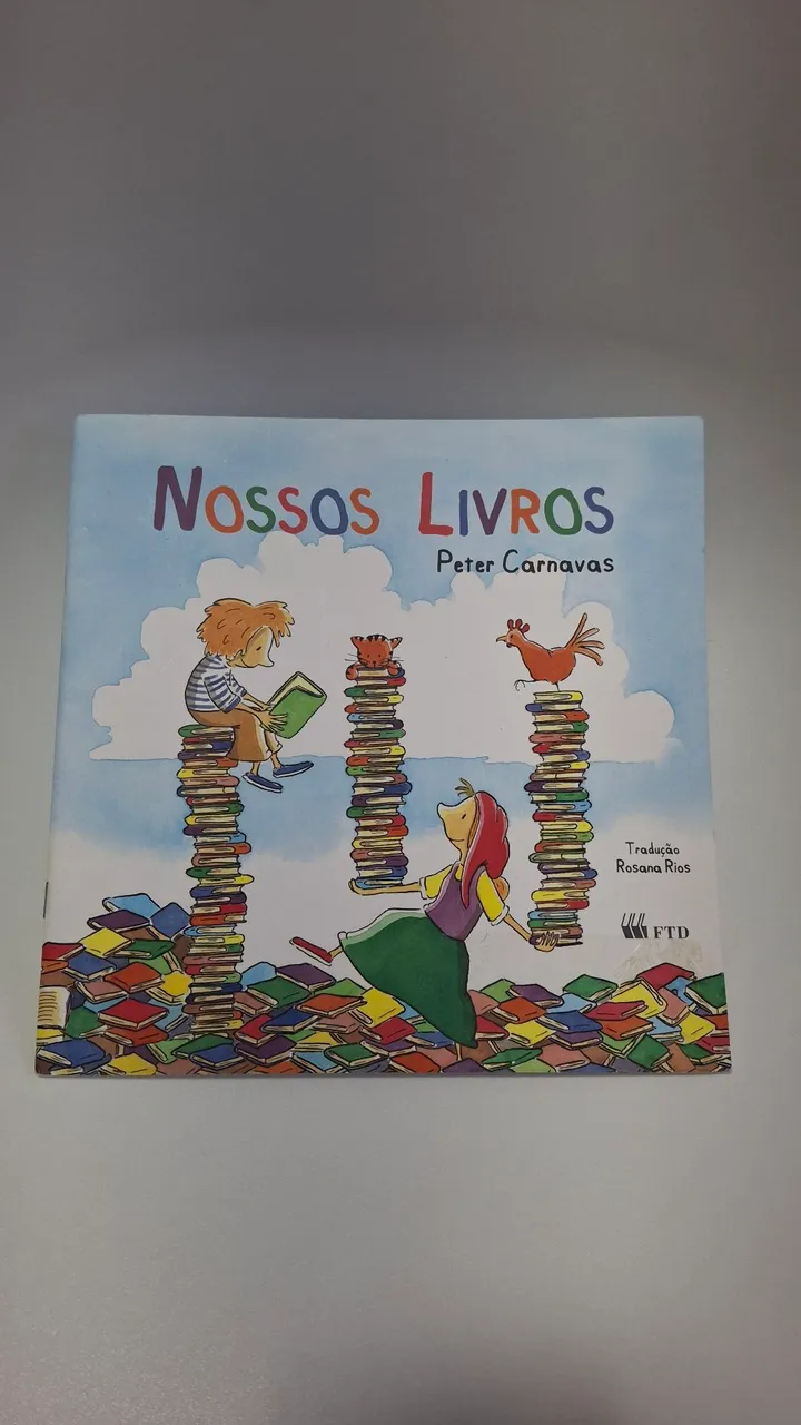 Livro Infantil: Nossos Livros - Peter Carnavas