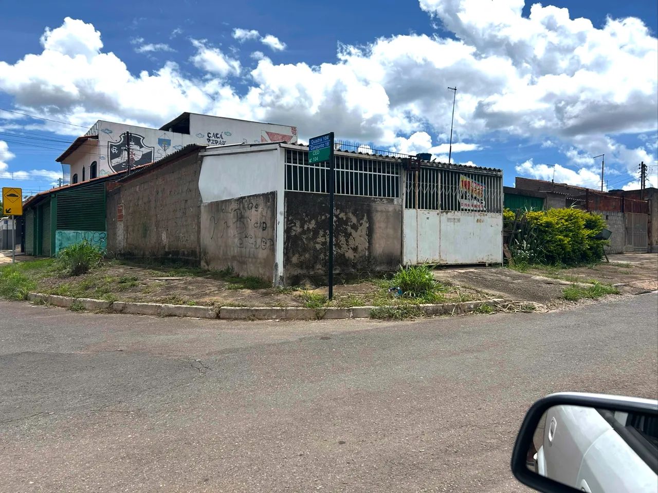 Casa de Esquina no Recanto das Emas 