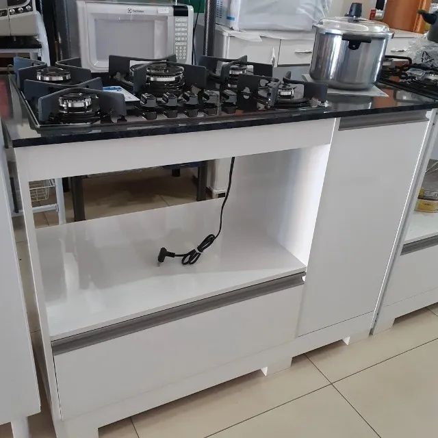 Balcão para fogão cooktop forno notável