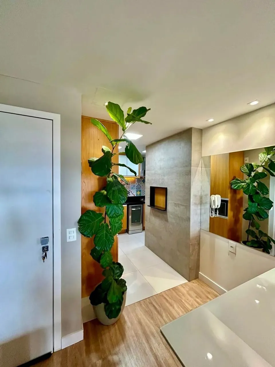 Excelente apartamento mobiliado no bairro Tristeza com 3d para comprar
