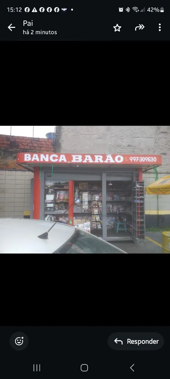 Banca de jornal e revista diversos.