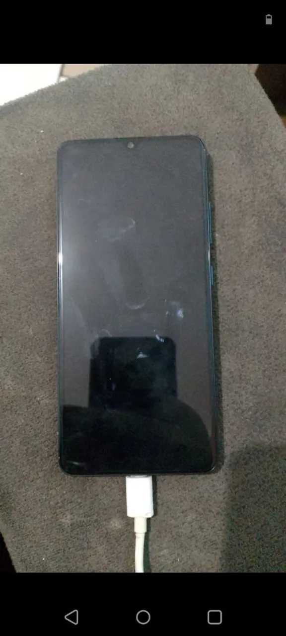 Celular lindo funcionando tudo perfeitamente