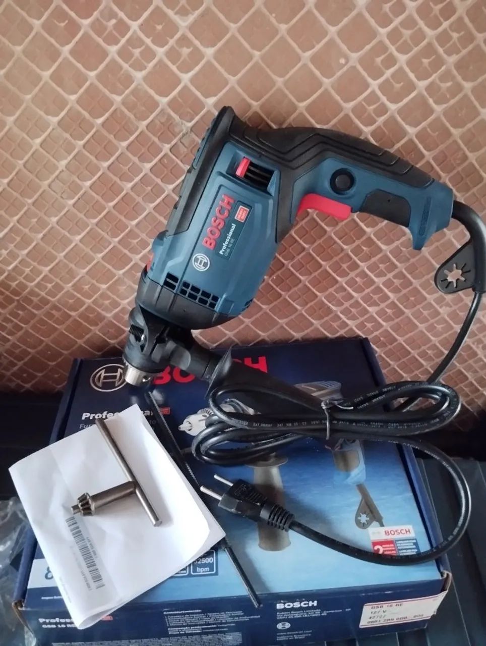 Furadeira e Parafusadeira Bosch GSB 16 RE 127V64198294119042120