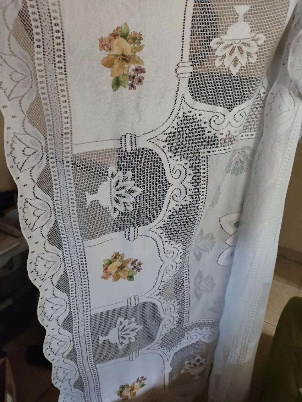 Toalha de mesa rendada