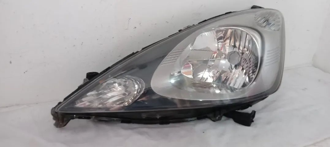 Farol Honda Fit 2009 2010 2011 2012 Máscara Cinza Original VALEO Lado Esquerdo Motorista - Foto 2