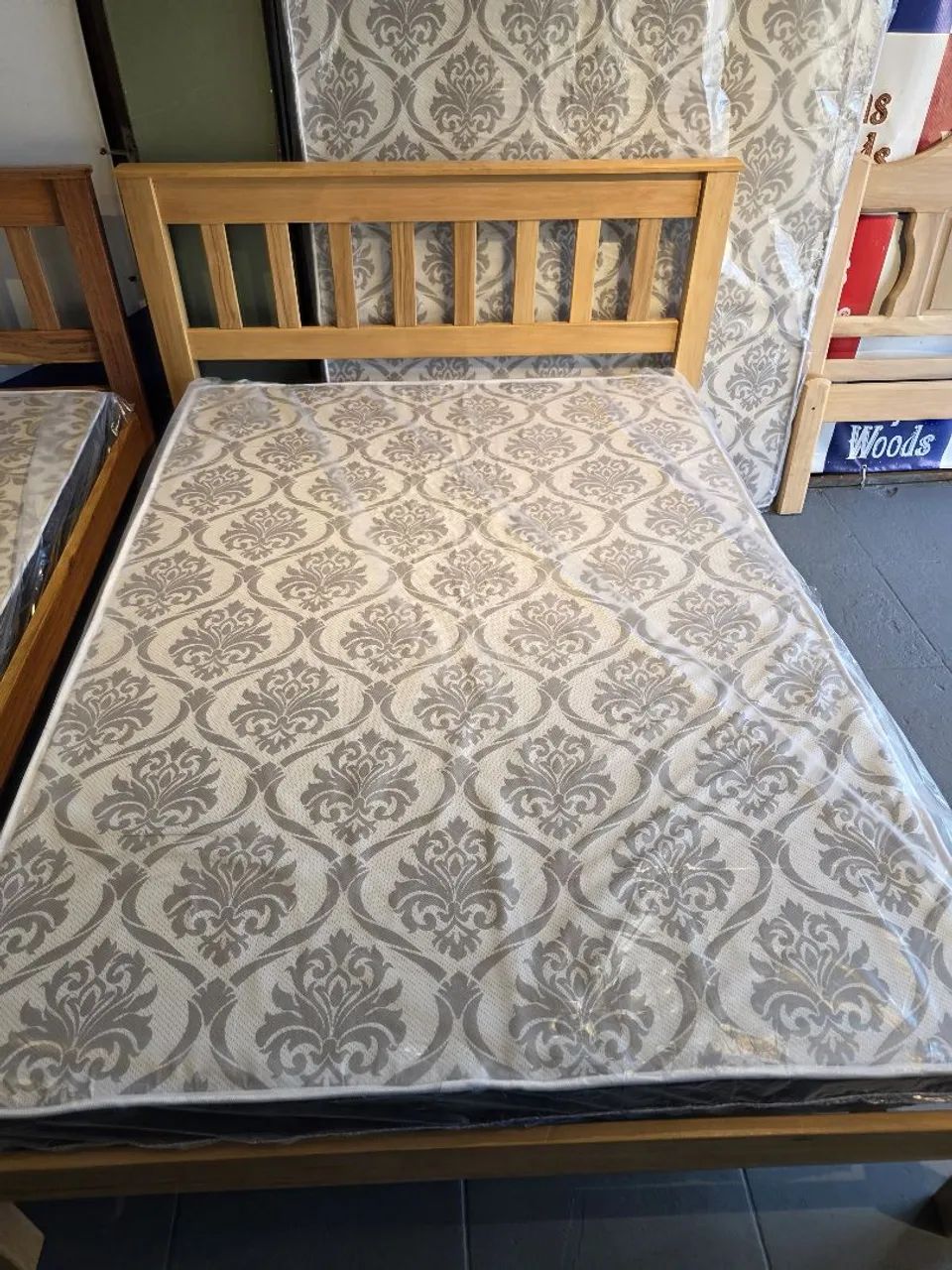 Cama Casal Madeira Ripada R$ 549,00 Entrega e Montagem Grátis 