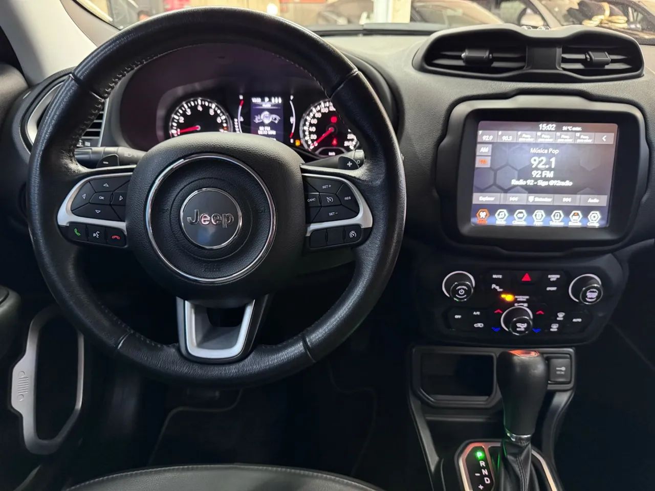 Jeep Renegade 2019 1.8 16v flex longitude 4p automático - Foto 2