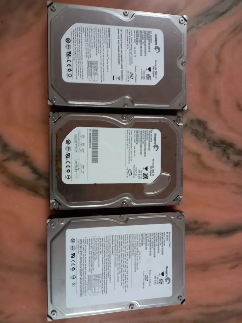 HDDs Seagate Barracuda 250GB e 40GB - Foto 6
