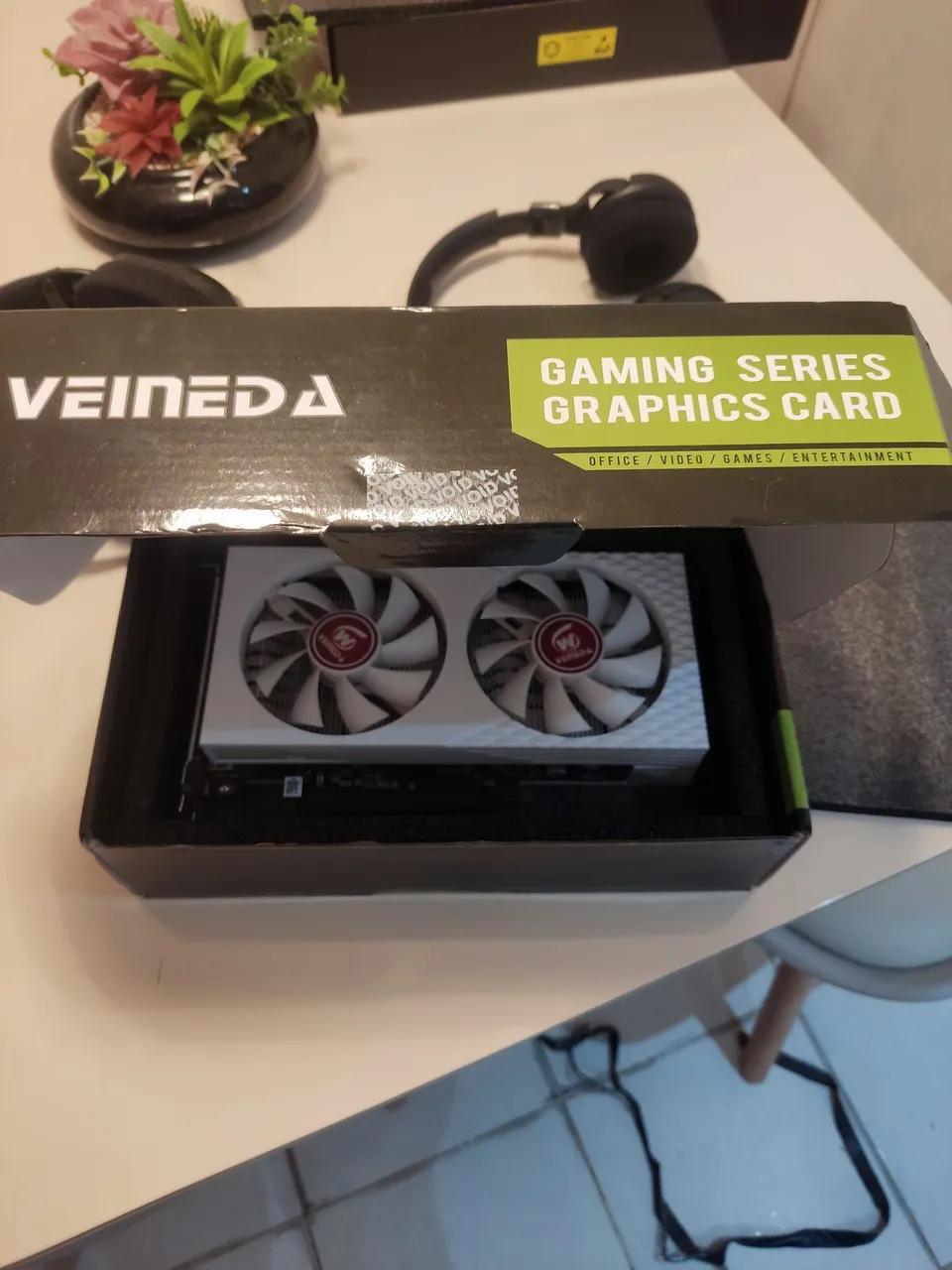 Placa de Vídeo Veineda Gaming Series RX5600XT 6GB VRAM