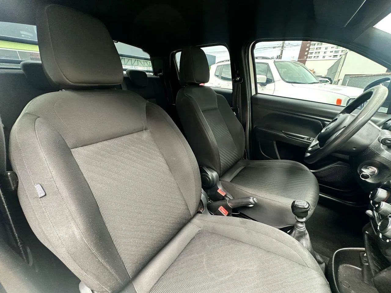 Fiat Strada Endurance 1.4 Flex 8V C 2022 - Foto 10