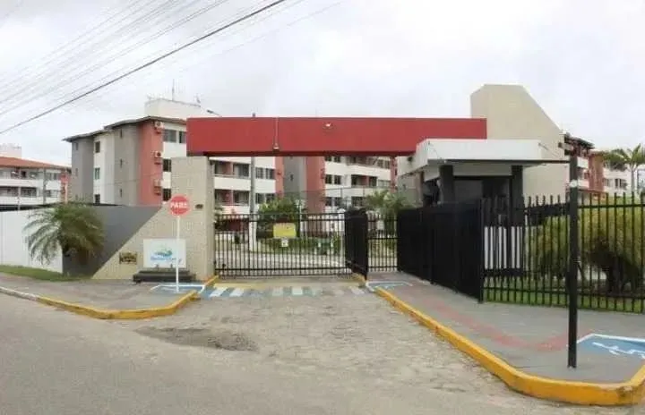 CONDOMÍNIO BARRA CLUBE 2