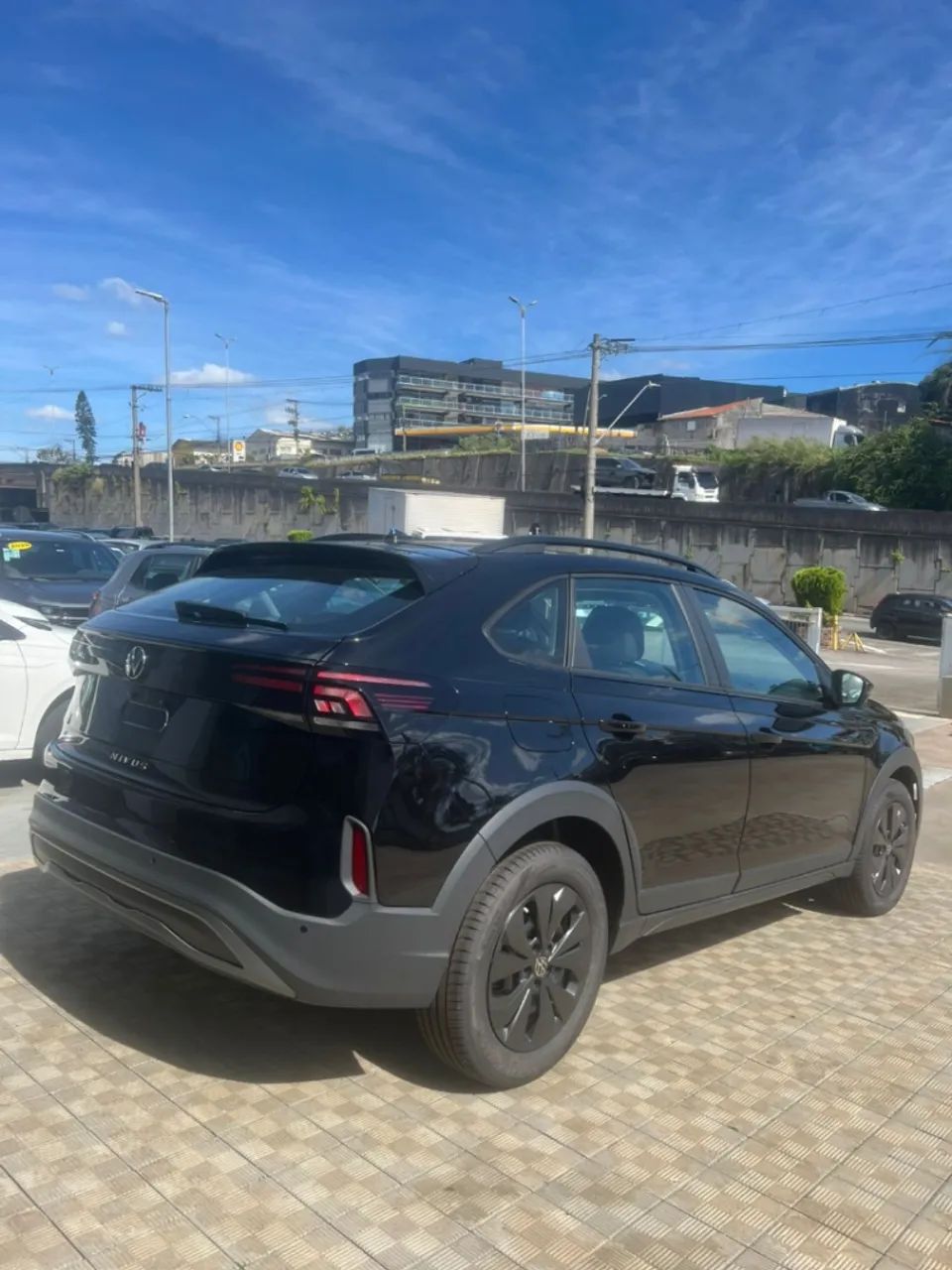 Volkswagen Nivus Sense 1.0 200 TSI Flex Aut. 2027 - Foto 9