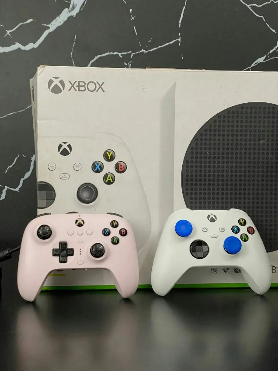 XBOX SERIES S/SSD 512GB / 2 CONTROLES - Foto 2
