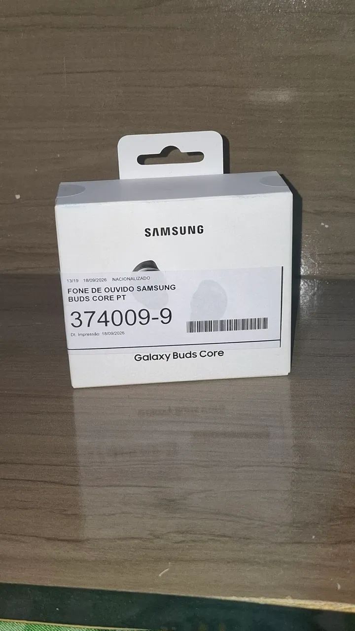 Fone Bluetooth, galáxia buds core 