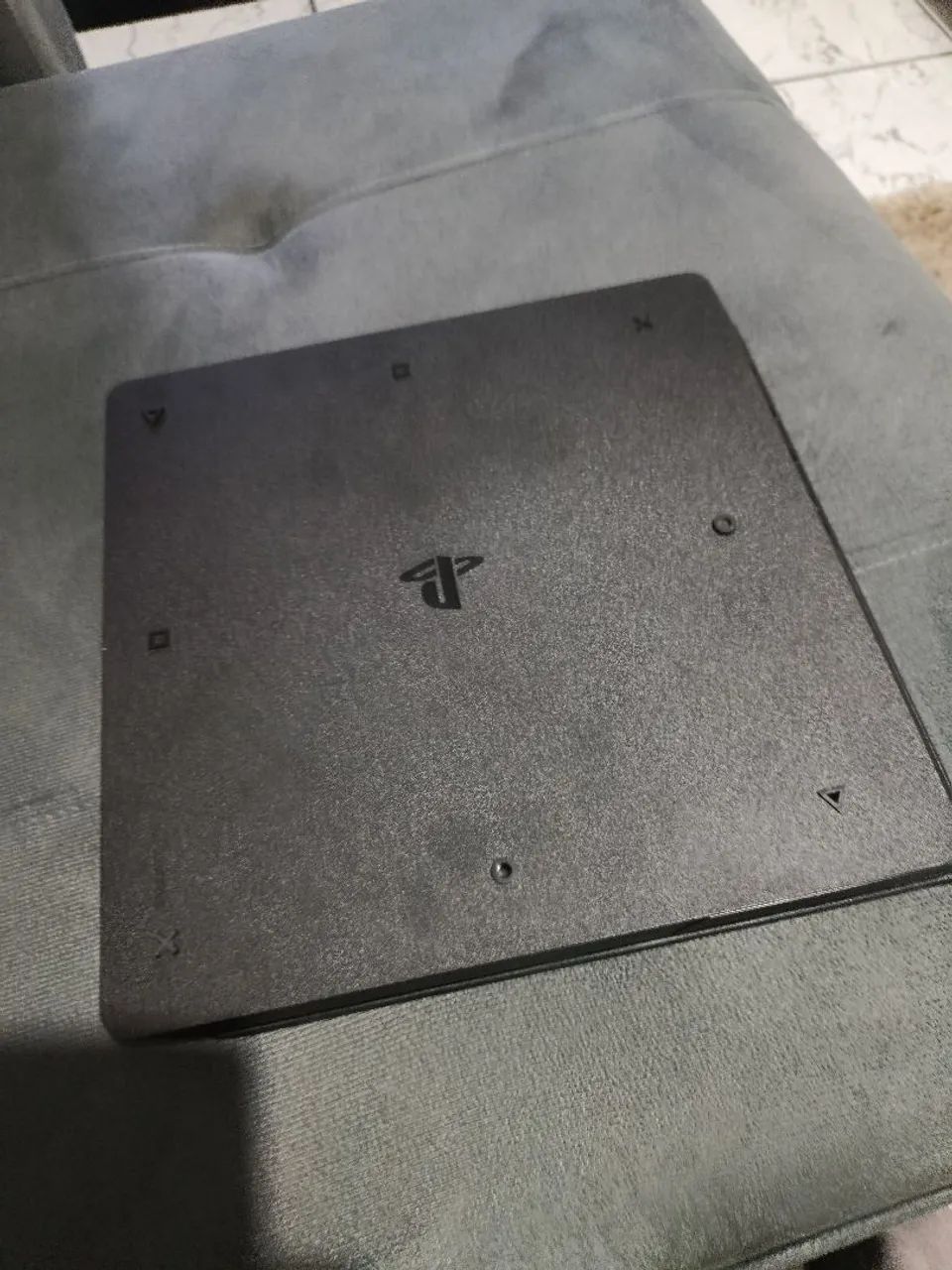 PS4 SLIM 1TB - Foto 2