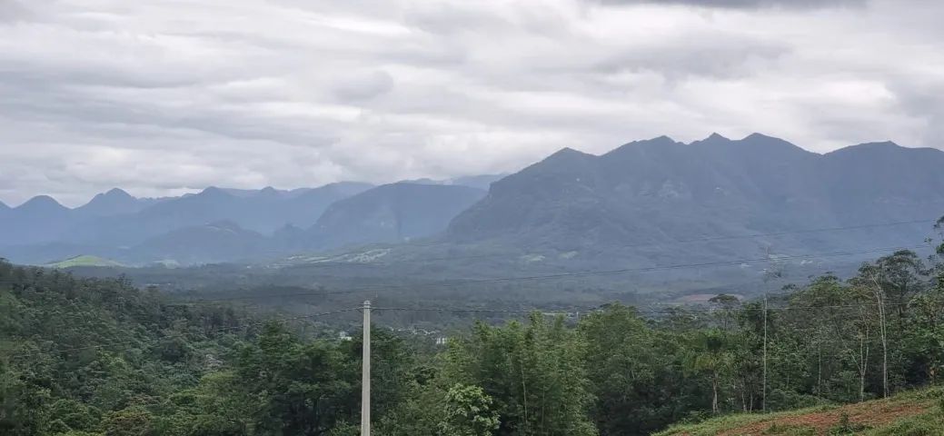 21.000 m2 em Treviso com vista da serra e matrícula - 100% regularizado - Aceita Permutas