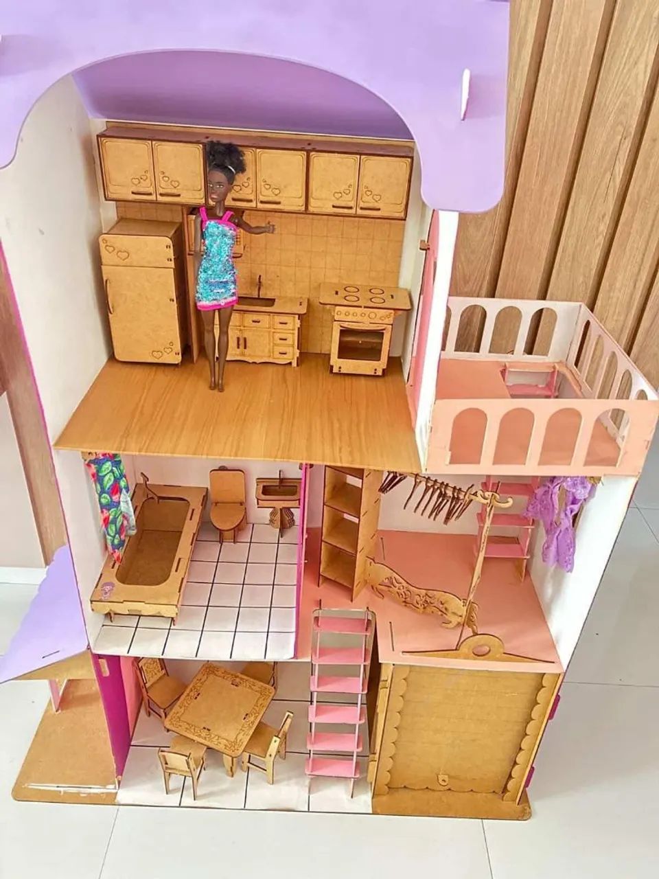 Casa de boneca de mdf