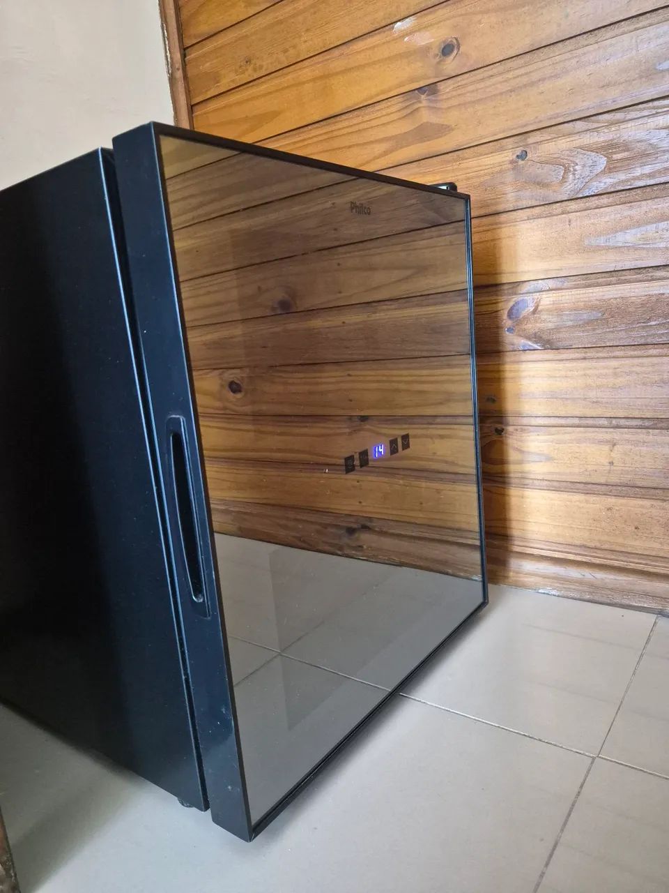 Adega philco 
