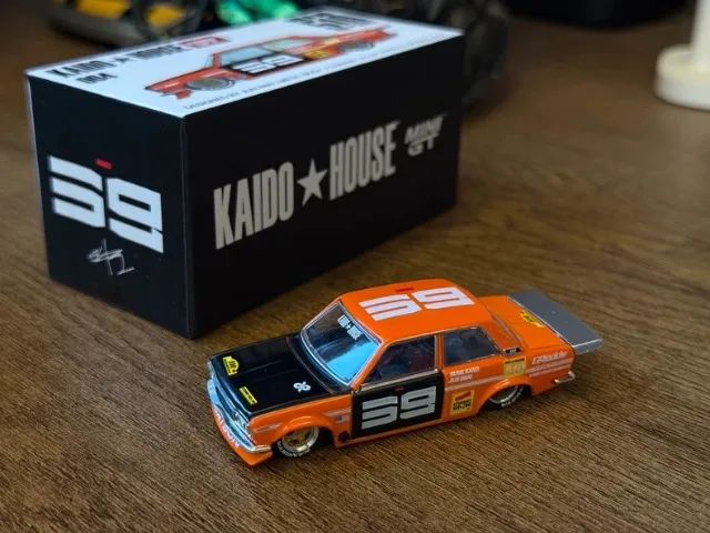 MINI GT KAIDO HOUSE nº 004, Datsun 510, laranja. - Brinquedos e