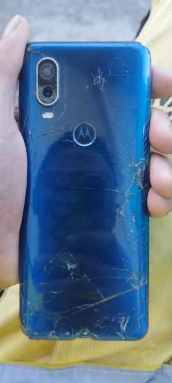 Motorola one Vision