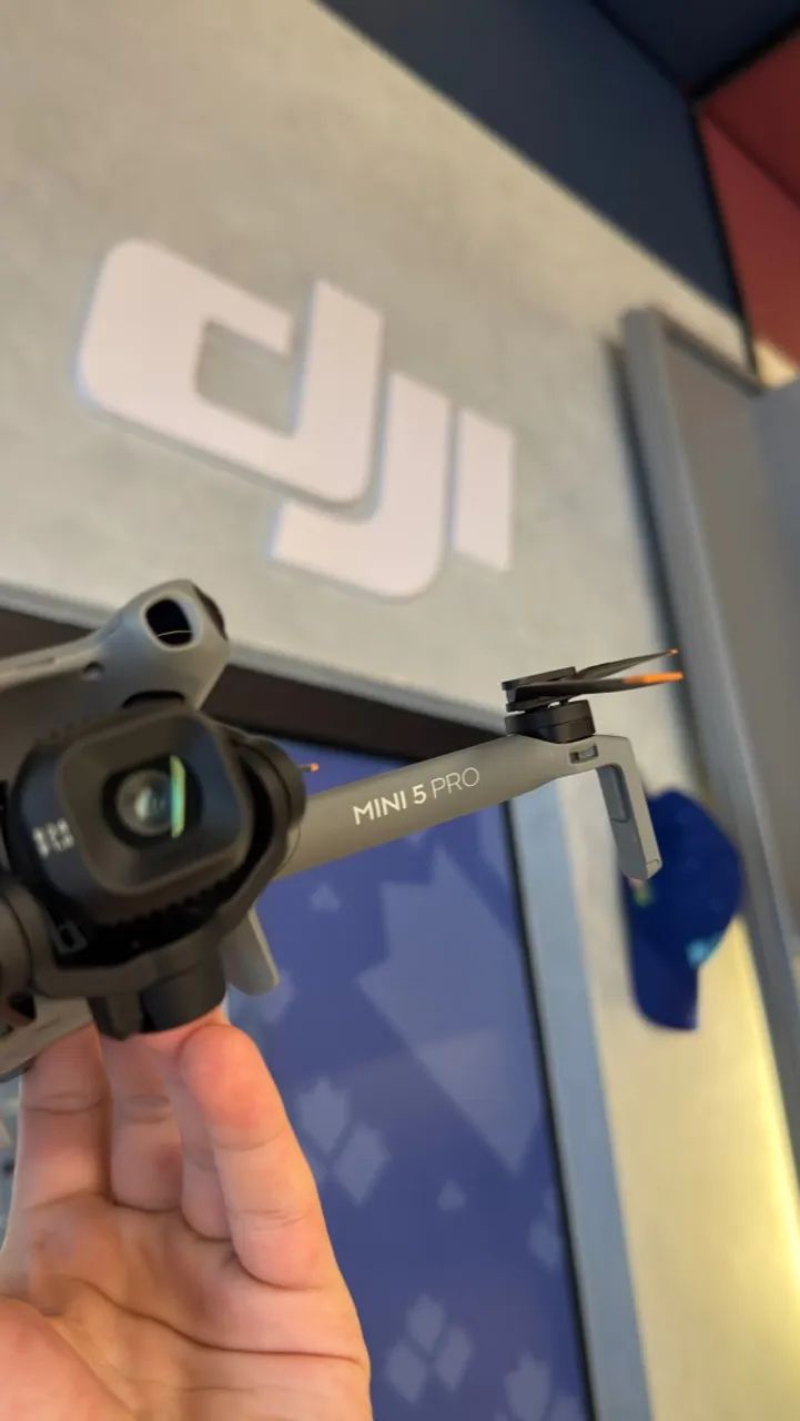 DJI Mini 5 Pro Fly More Combo - Foto 2