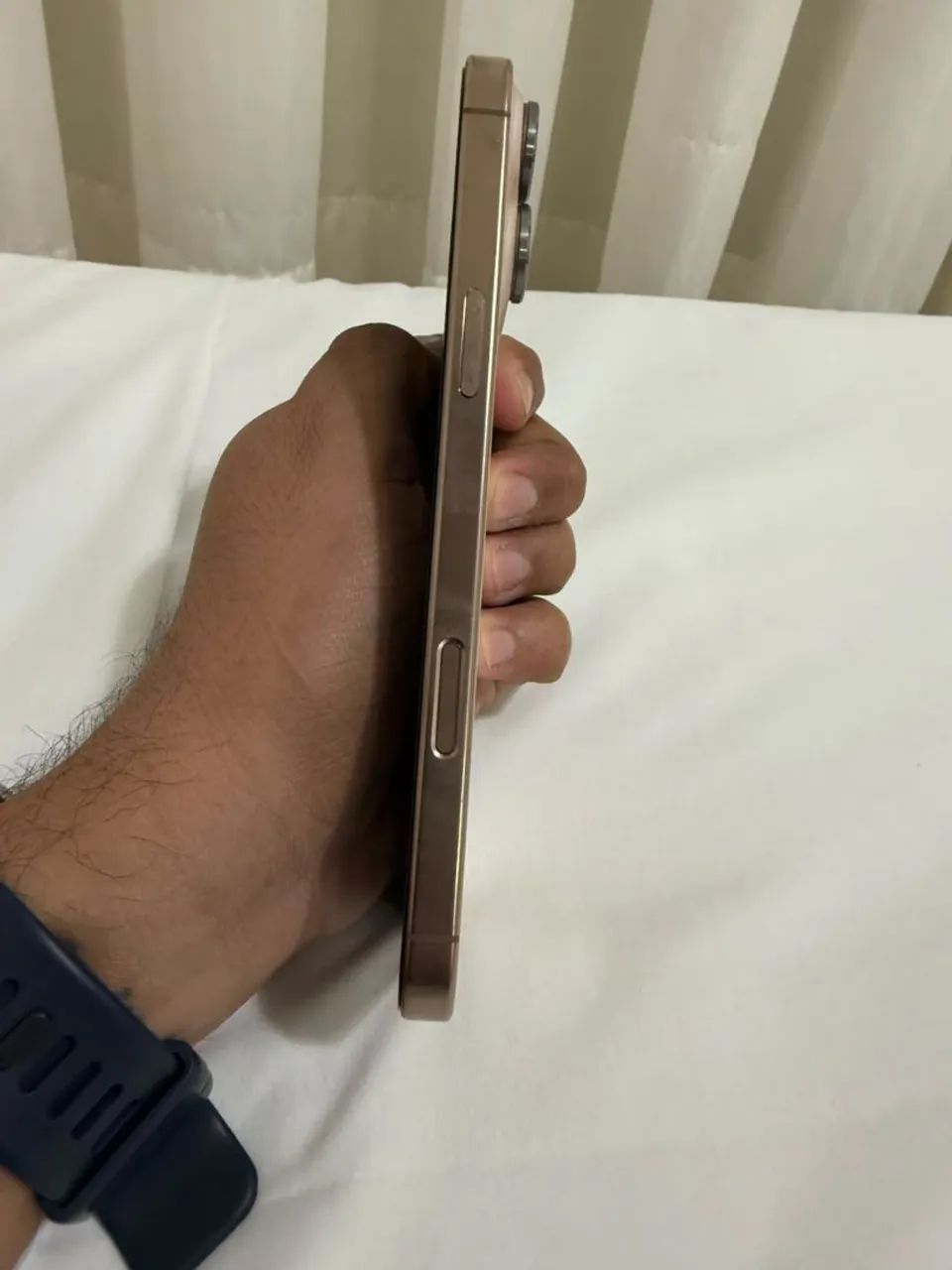 iPhone 16 Pro Max 256gb - Foto 2