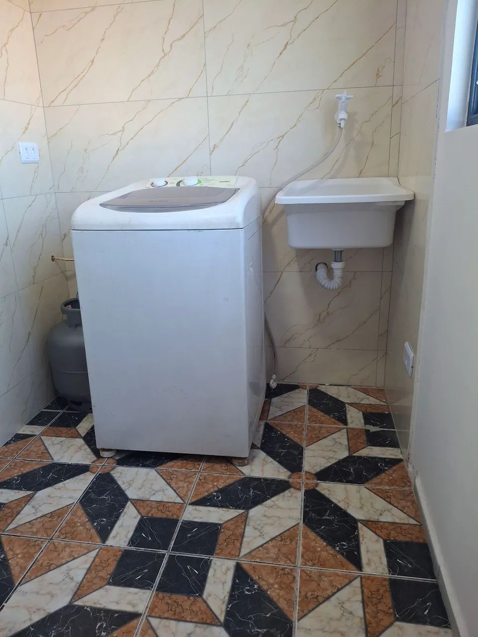 Apartamento 02 quartos  mobiliada  cic - Foto 5