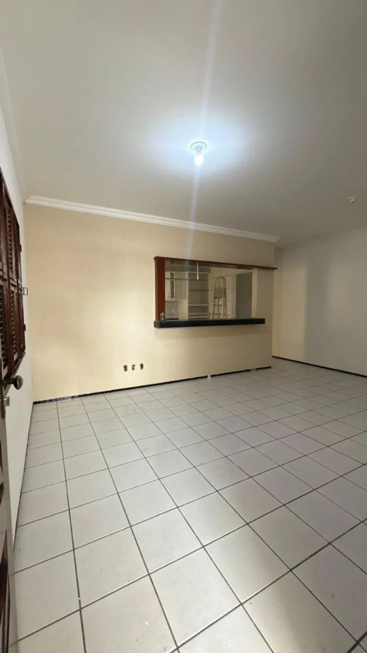CD 005, Casa duplex, 05 quartos, 05 banheiros, 03 vagas - Foto 5