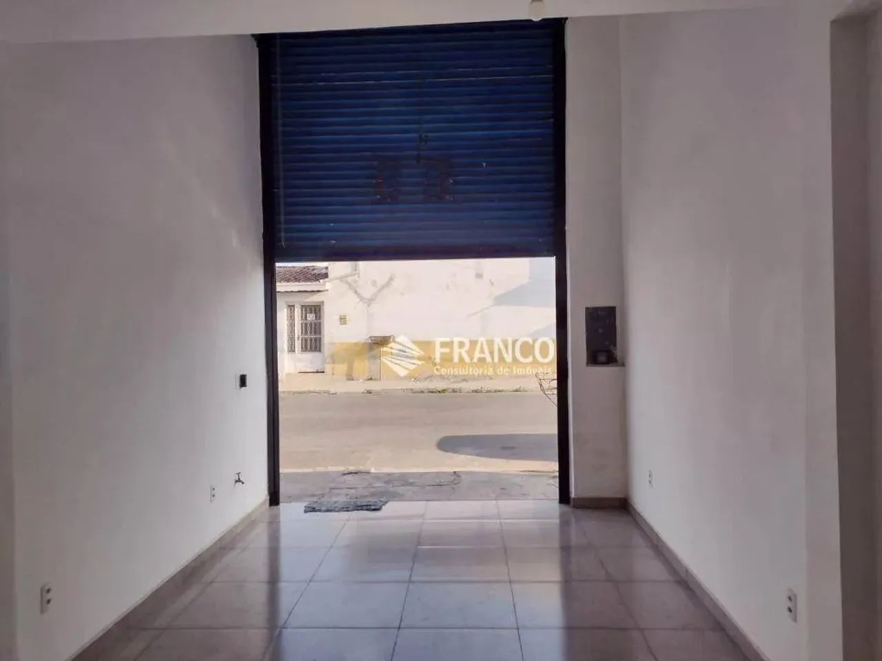 Sala para alugar, 40 m² - Parque Vera Cruz - Tremembé/SP - Foto 2