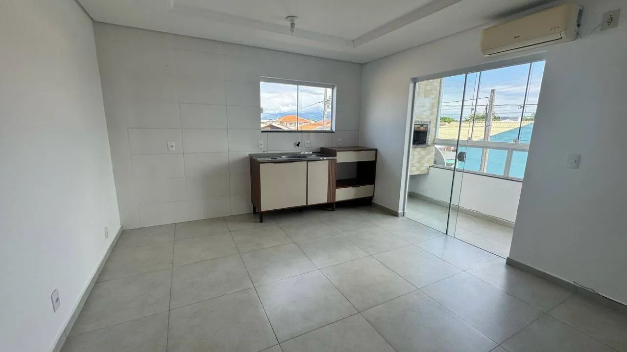 Apartamento 02 dormitórios, Carianos, Florianópolis. - Foto 5