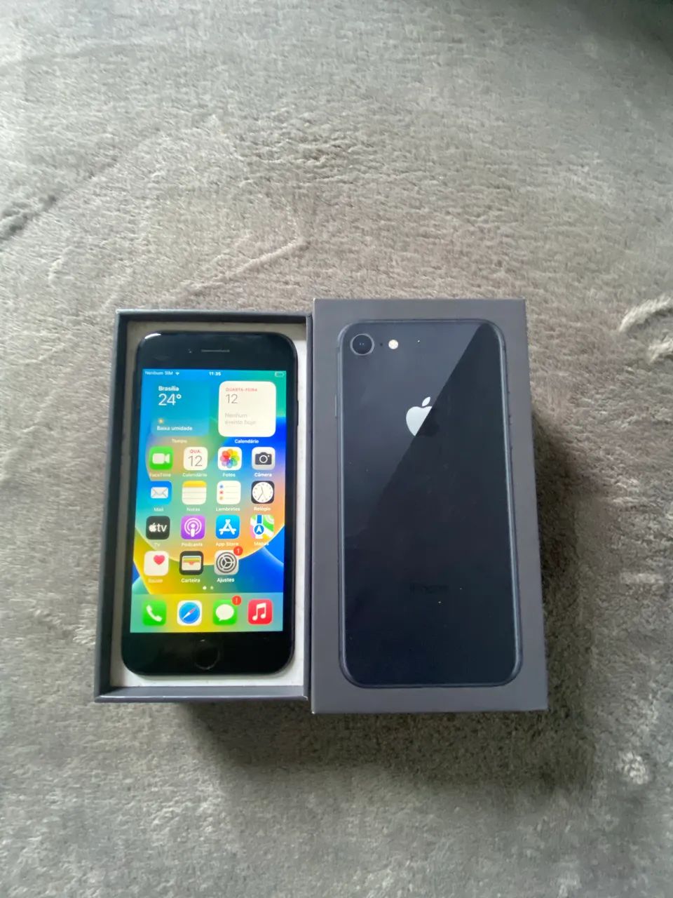 iPhone 8 