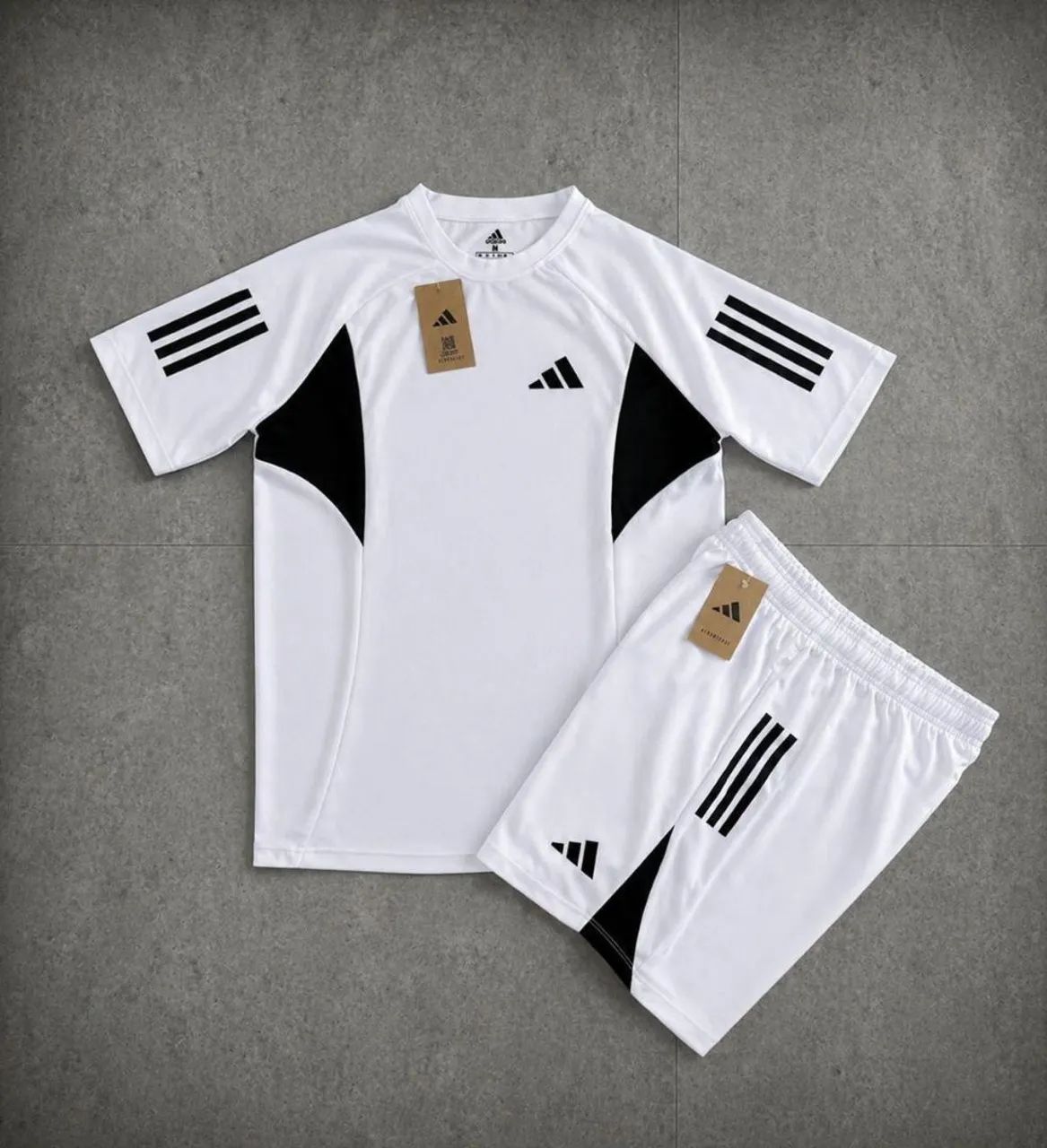 KITS DA ADIDAS MATERIAL DRI FIT  - Foto 3