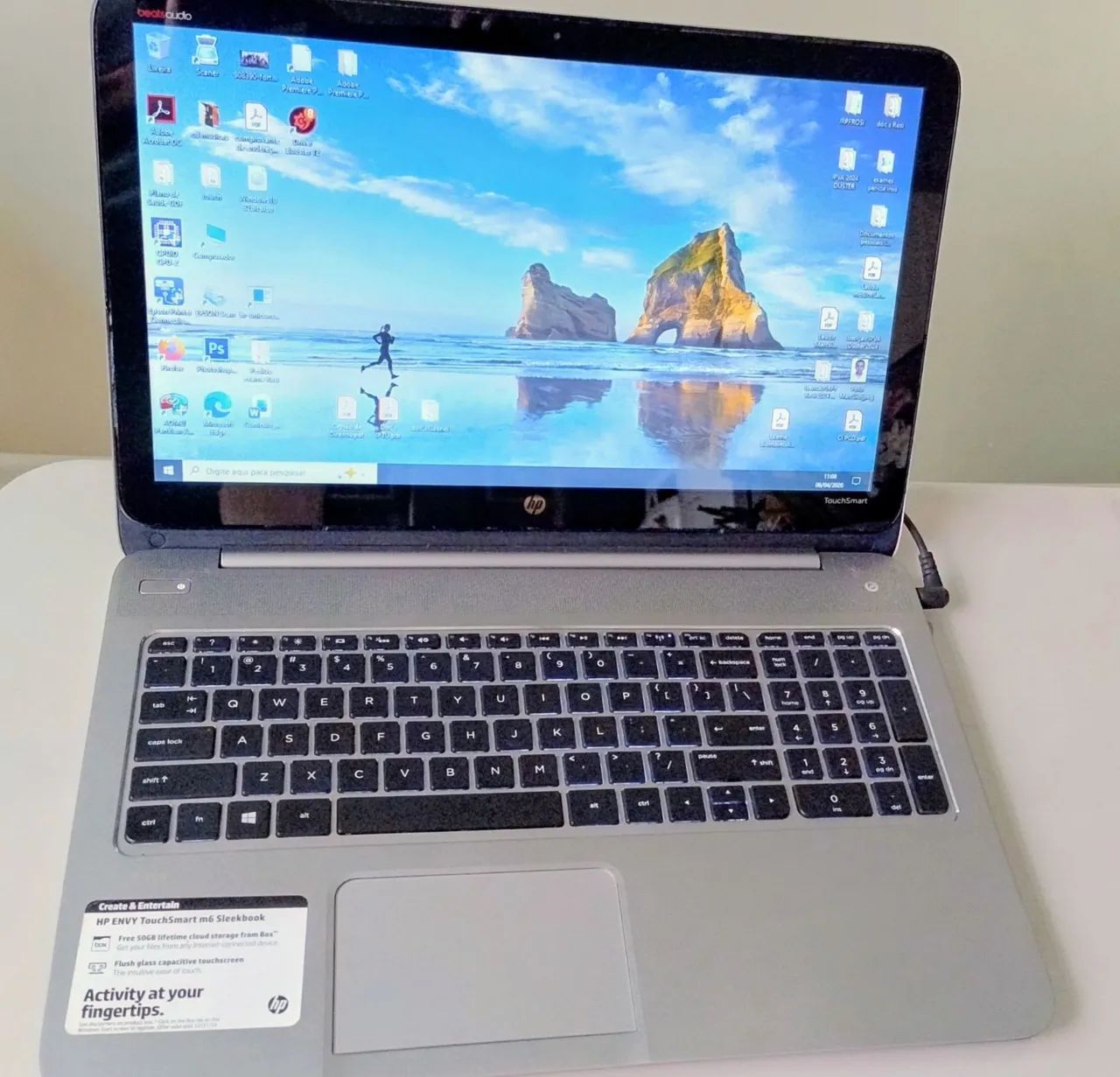 Notebook Touchscreen FULL HD completo (NOVINHO)