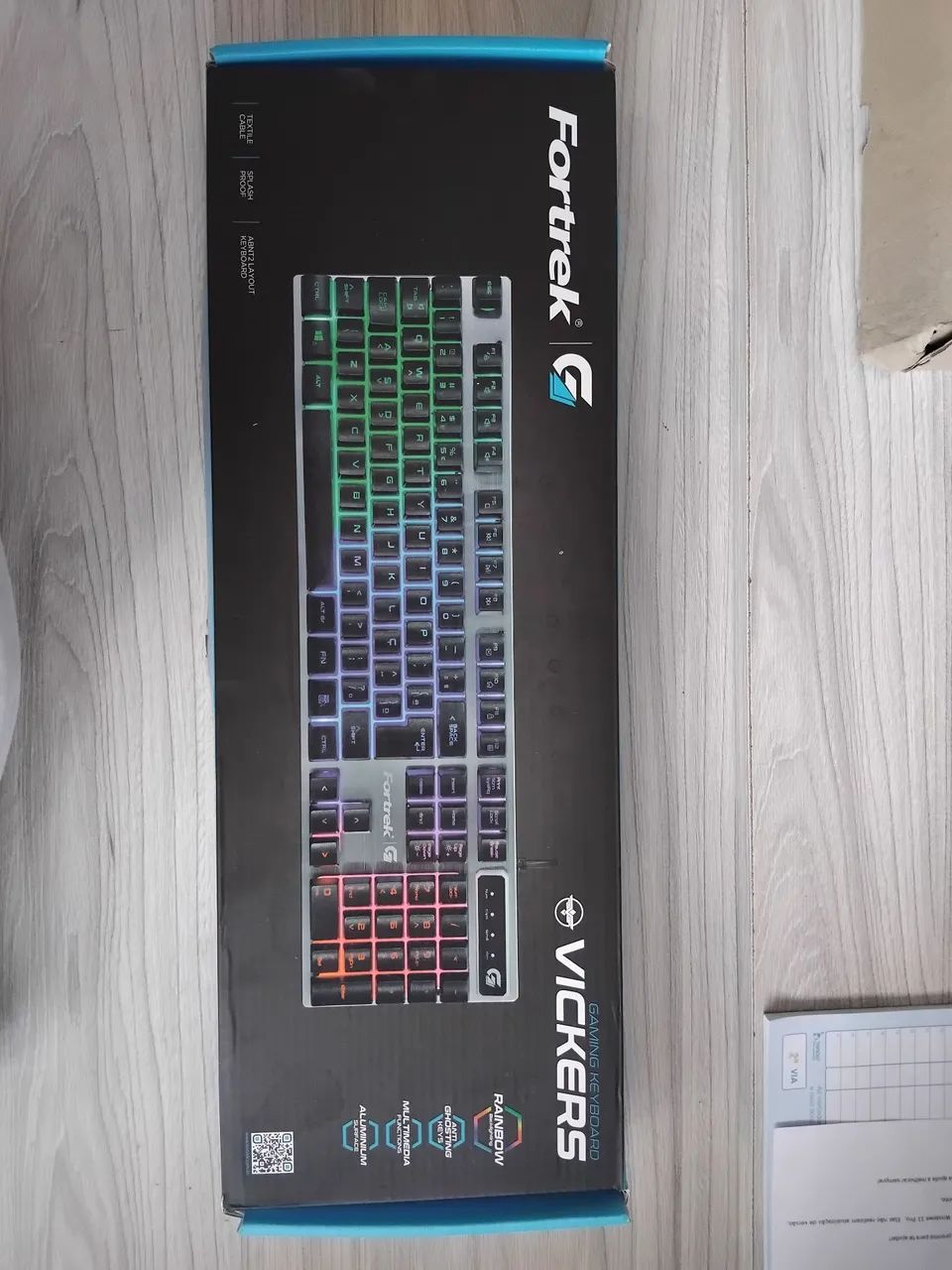 Teclado Fortrek Vickers