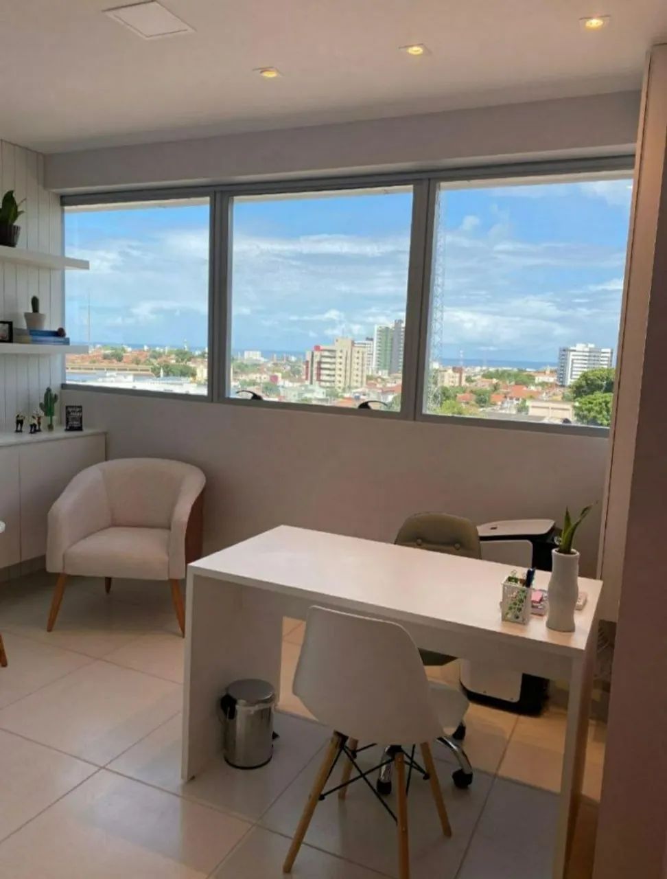 SALA COMPLETA  COM VISTA CENTENARIO OFFICE - PSICOLOGIA