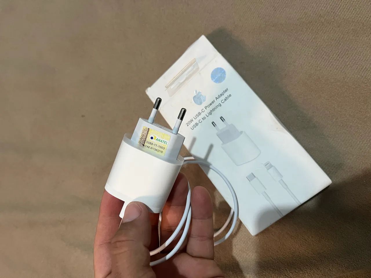Carregador de iPhone 