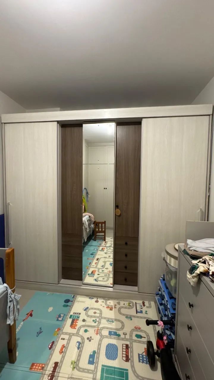 Guarda-roupa