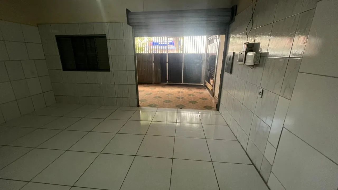 Alugo Loja 70m no P norte  - Foto 2