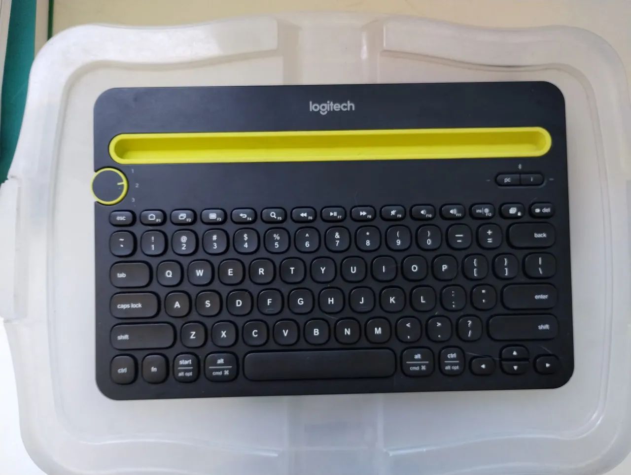 Teclado Logitech bluetooth 