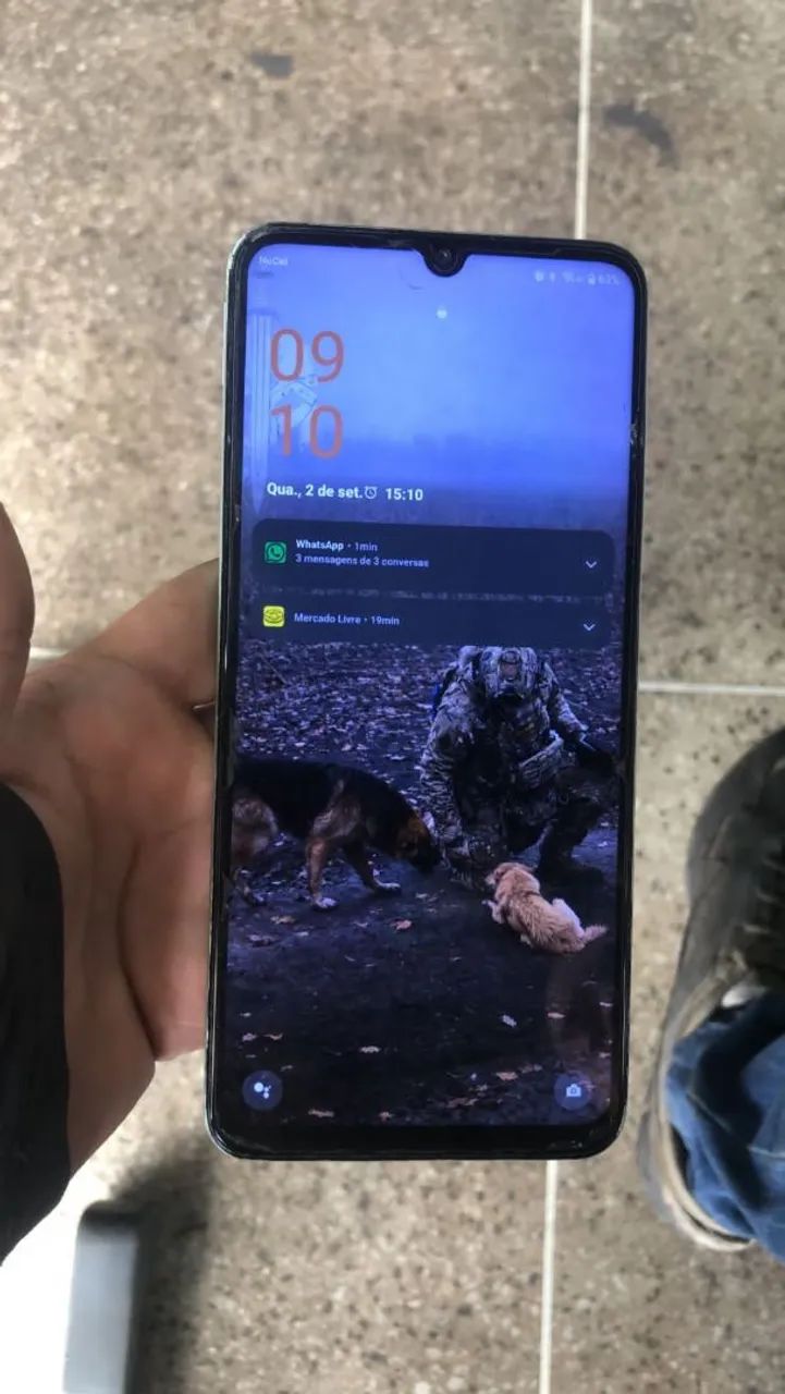 CELULAR REALME C63, 8RAM - Foto 2