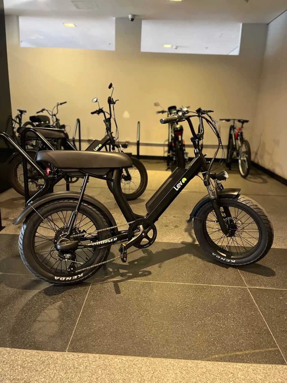 BICICLETA ELÉTRICA LEV CRUISER - Foto 4