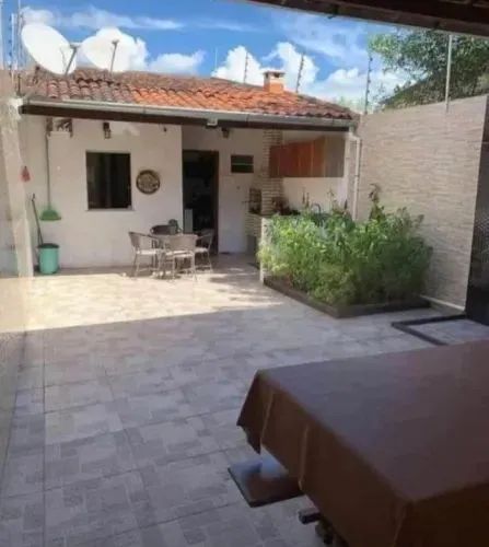 CASA DISPONÍVEL NA PEDREIRA 