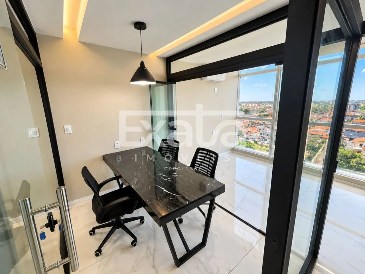 Sala Comercial no Shopping da Ilha - Cohama