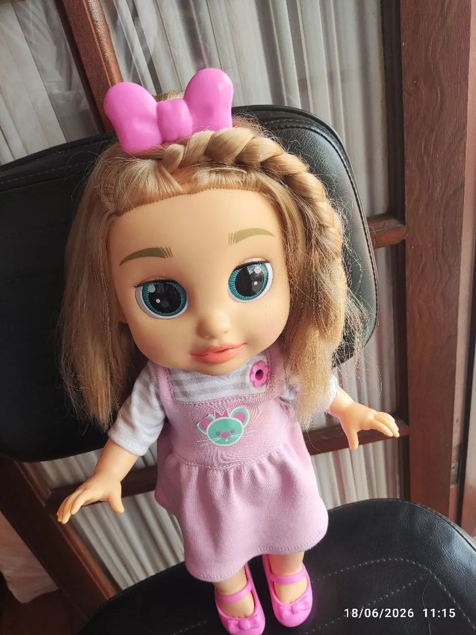 Boneca Wow Mia 
