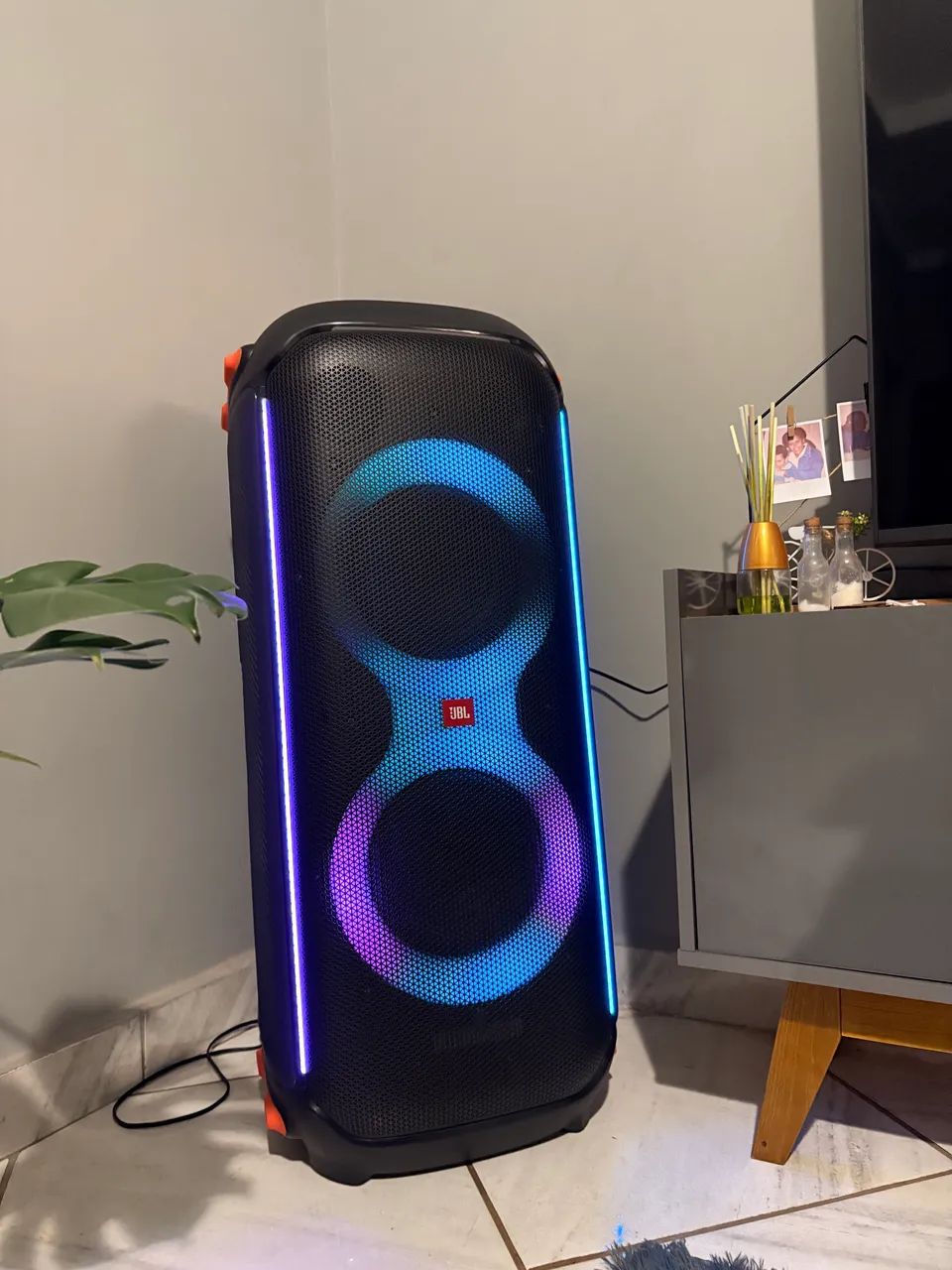 JBL Partybox 710